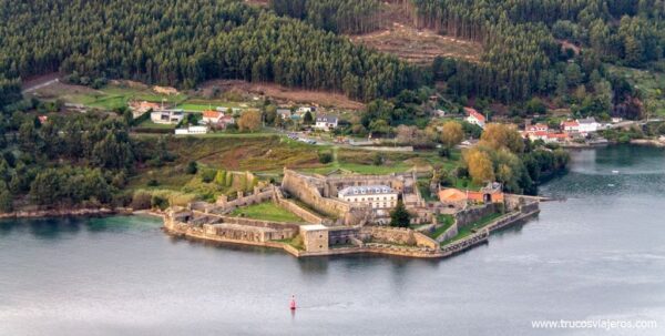 Vistas del Castillo de San Felipe desde la Bailadora