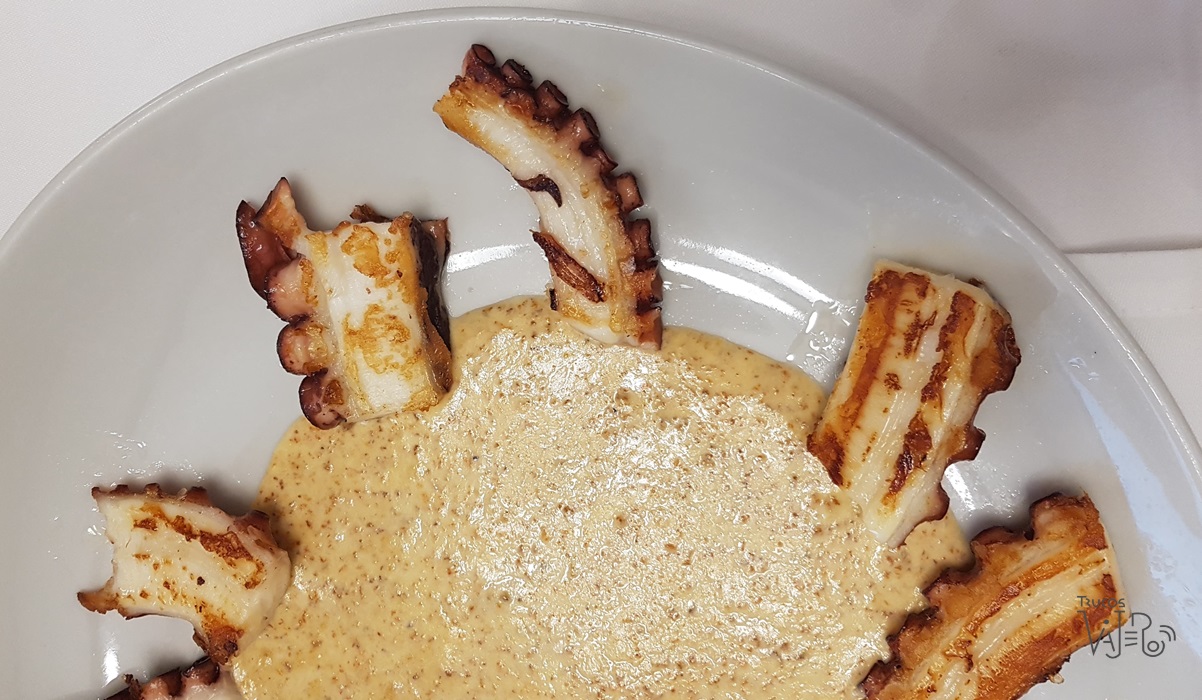 Pulpo en Casa Sabina Vimianzo