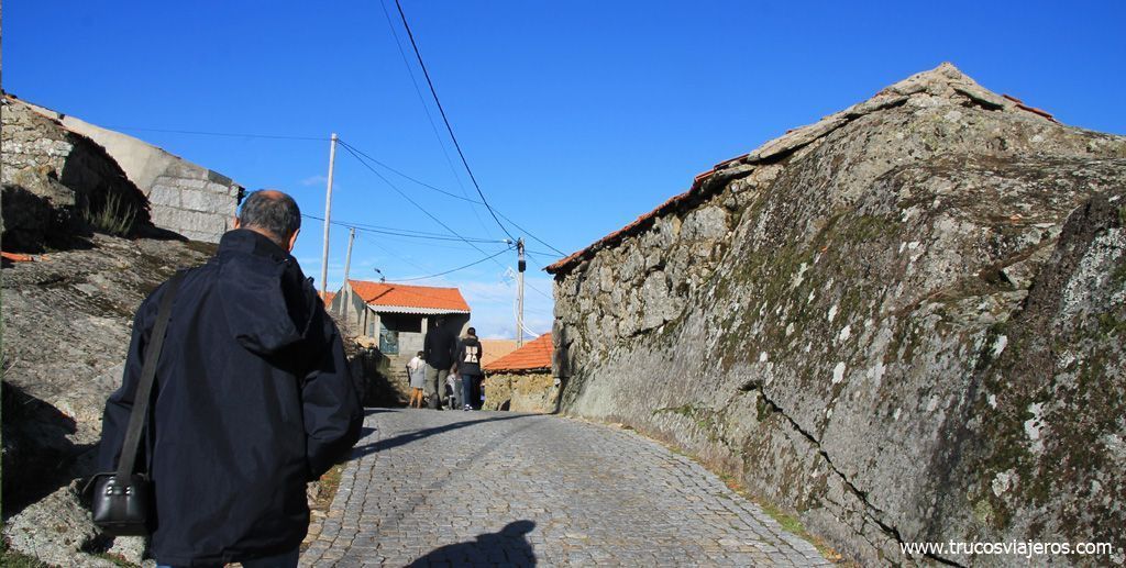 Aldea de Gralheira Montanhas Magicas Portugal