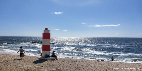 Mar atlántico Póvoa de Varzim, norte de Portugal en la playa