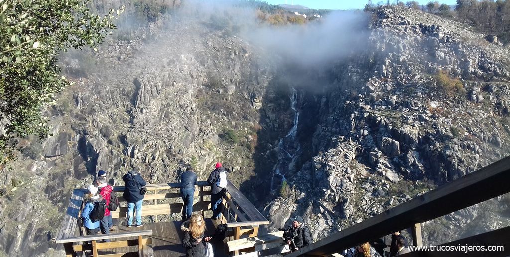 Cascada Pasarelas del río Paiva Arouca