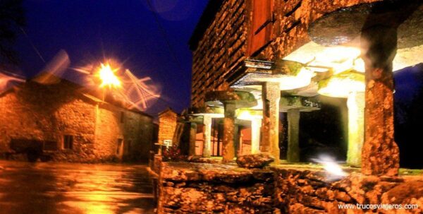Olveiroa de noche, Camino de Santiago
